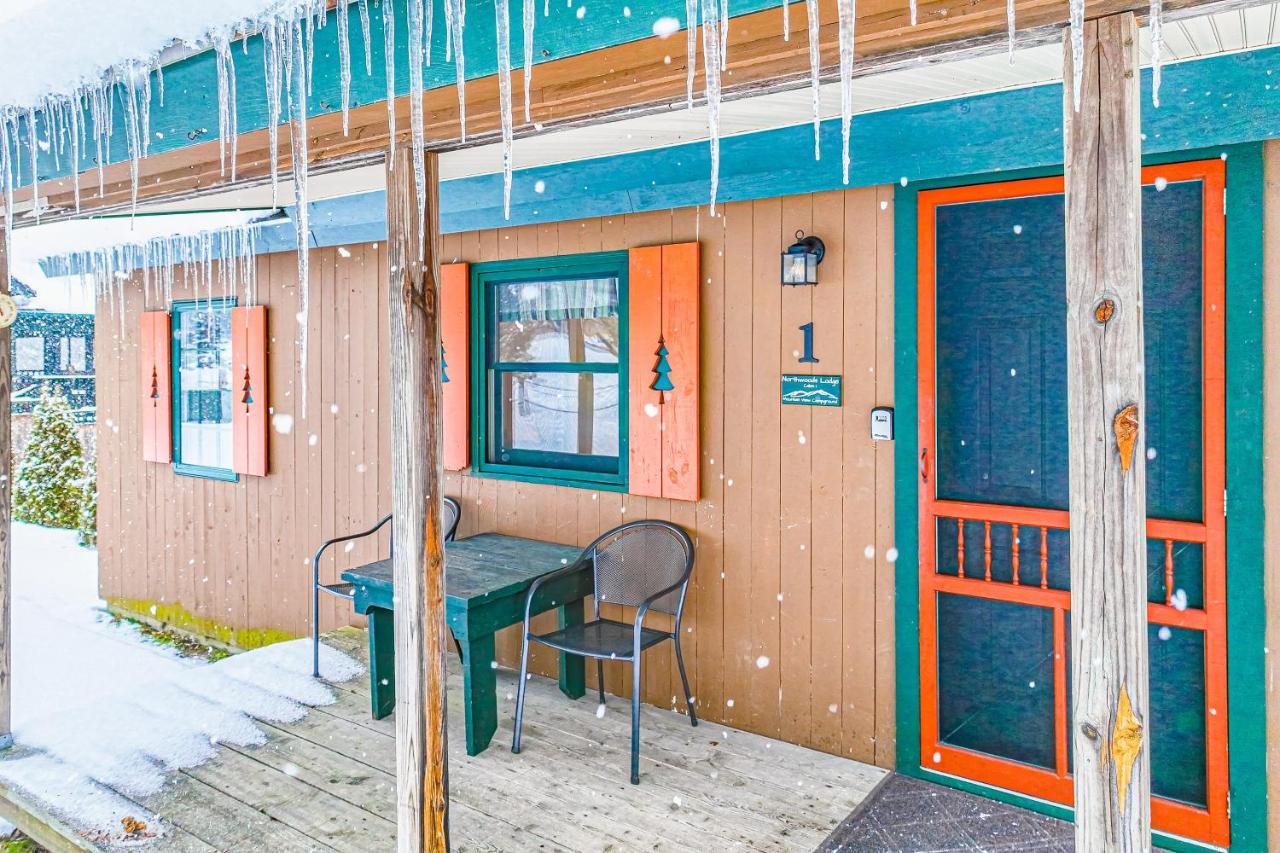Northwoods Lodge Cabin 1 Morrisville Exterior foto